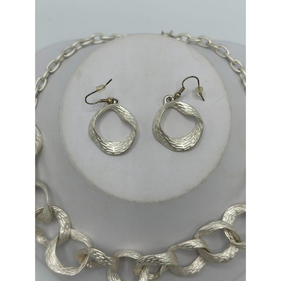 Silvertone Statement Circular Geometric Necklace and Dangling Pierced Earrings S - Picture 2 of 6